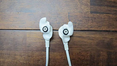 Decibullz Attempts to Cure my Earbud Allergy