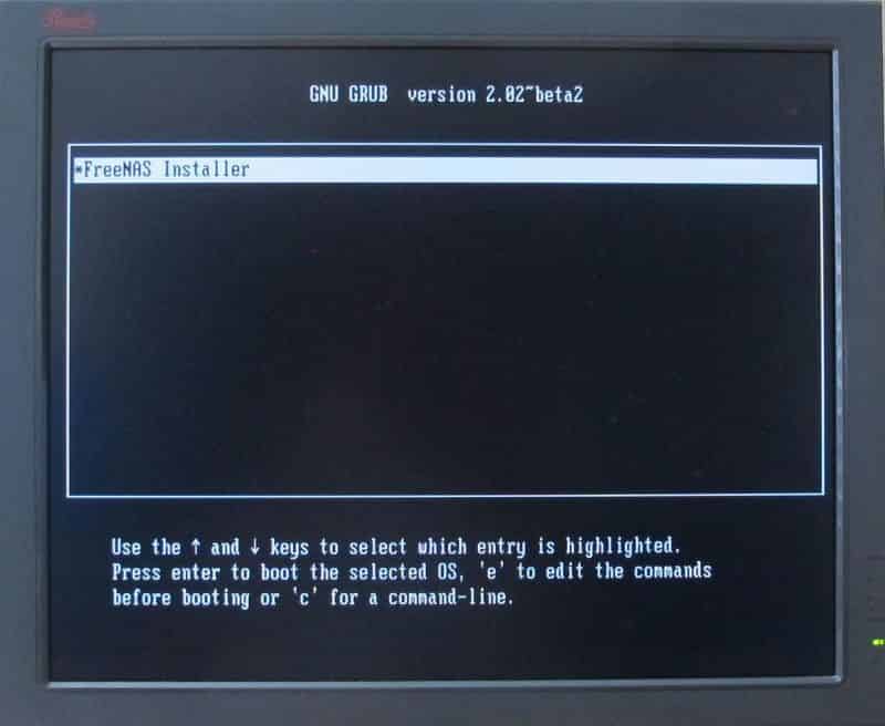 FreeNAS Installer Booting Up