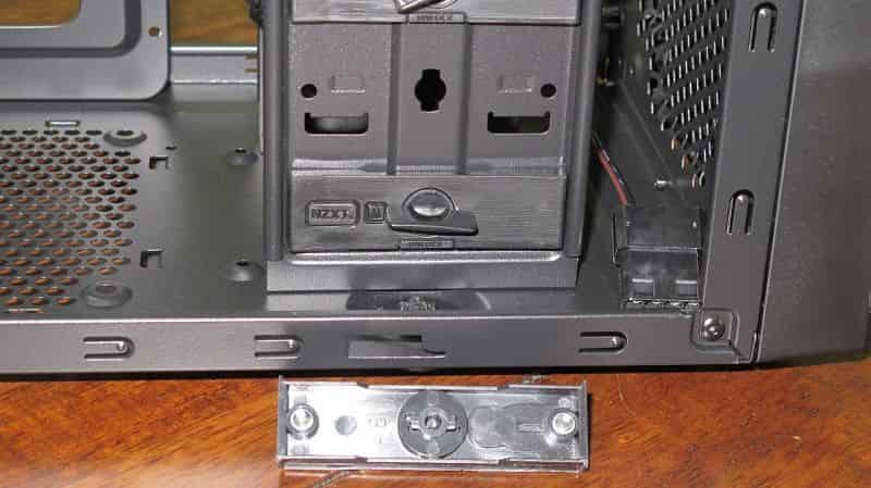 NZXT Source 220 - Hard Drive Mounting Tray #2