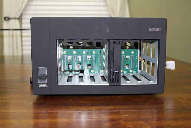 U-NAS NSC-800 Drive Cage Innards #1