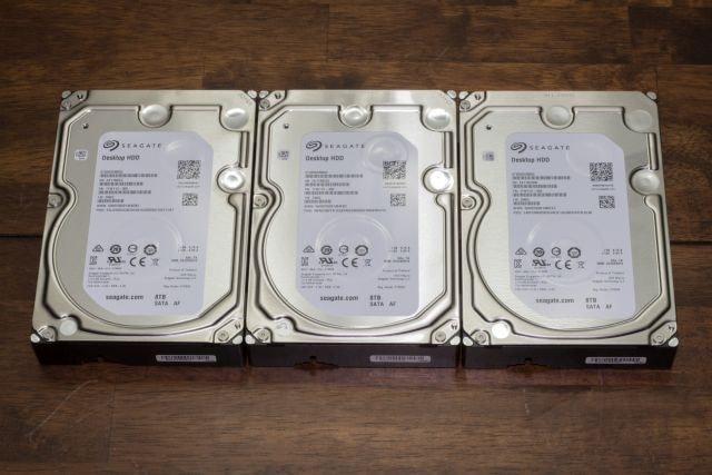 3 x Seagate 8TB Desktop HDD - ST8000DM002