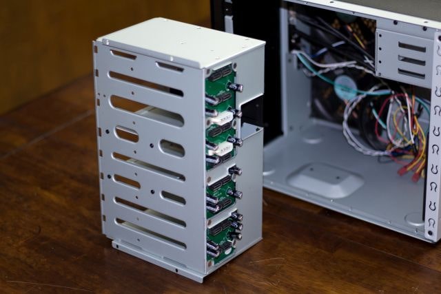 DS380B Case - Drive Cage #2