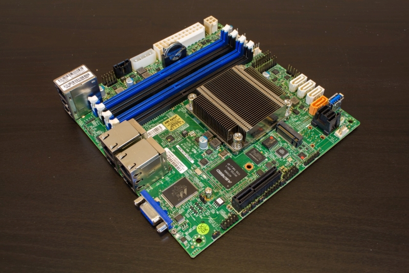 Supermicro A2SDi-4C-HLN4F #2