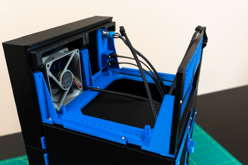 Fully Assembled MK735 with top off #4