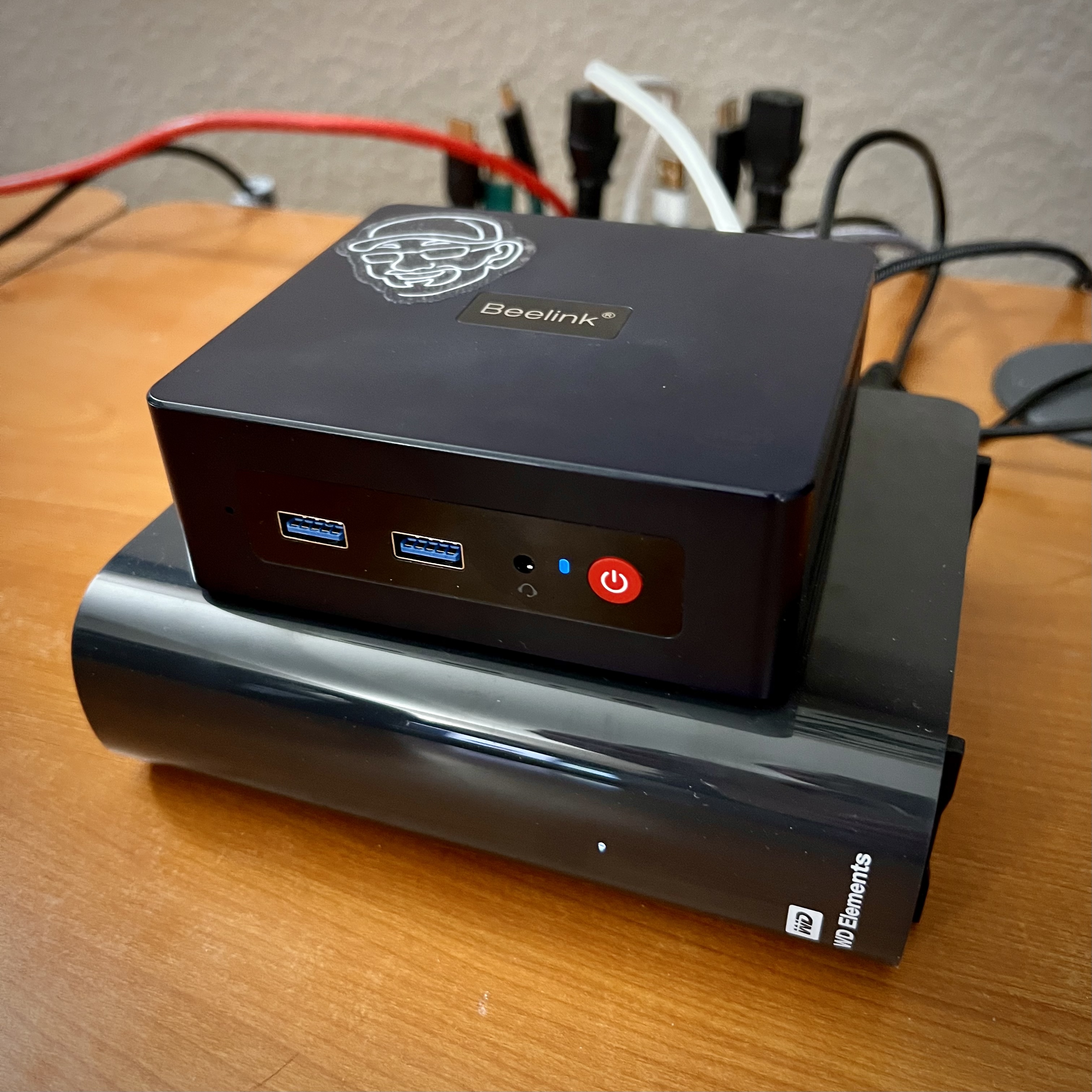 I spent $420 building a 20TB DIY NAS to use as an off-site backup