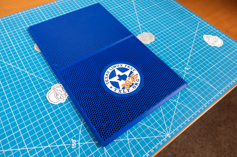 Enclosure's front two panels #2