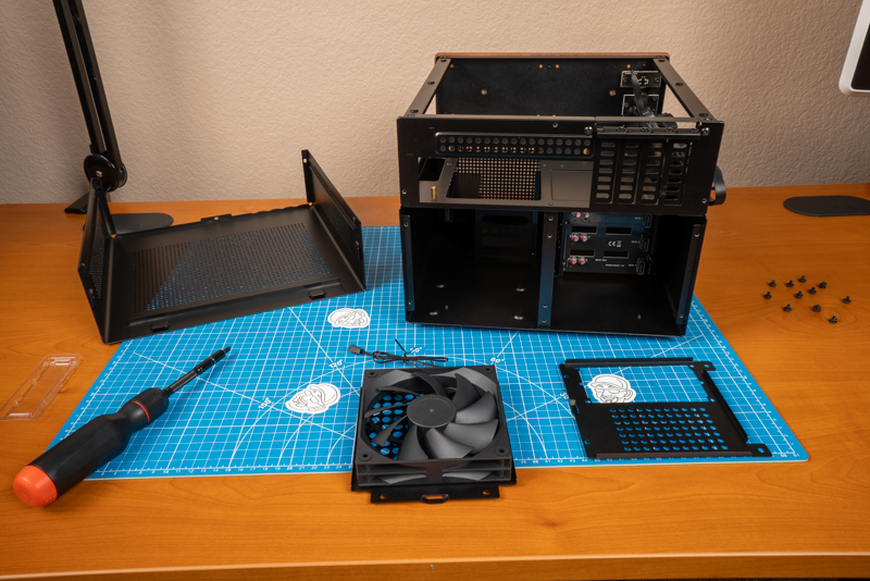 Preparing the JONSBO N4 for the motherboard installation